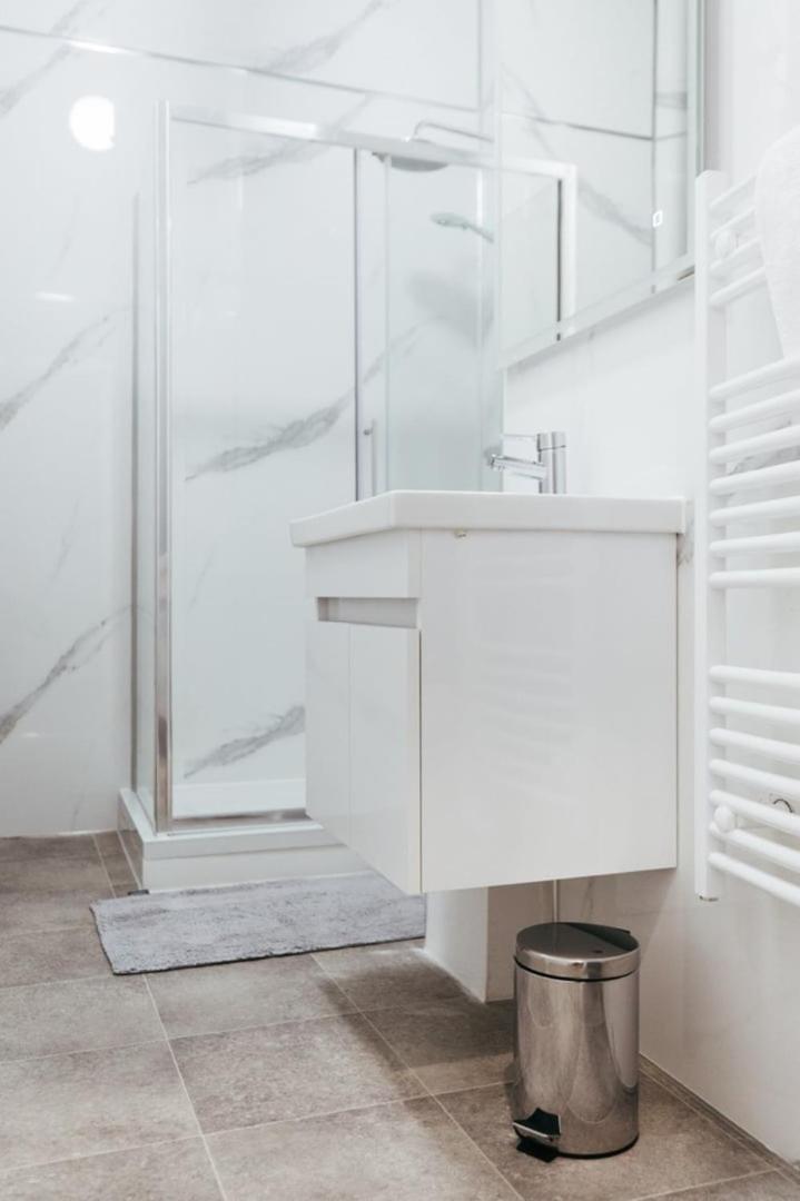 Stylish Comfort In London 芬奇利 外观 照片