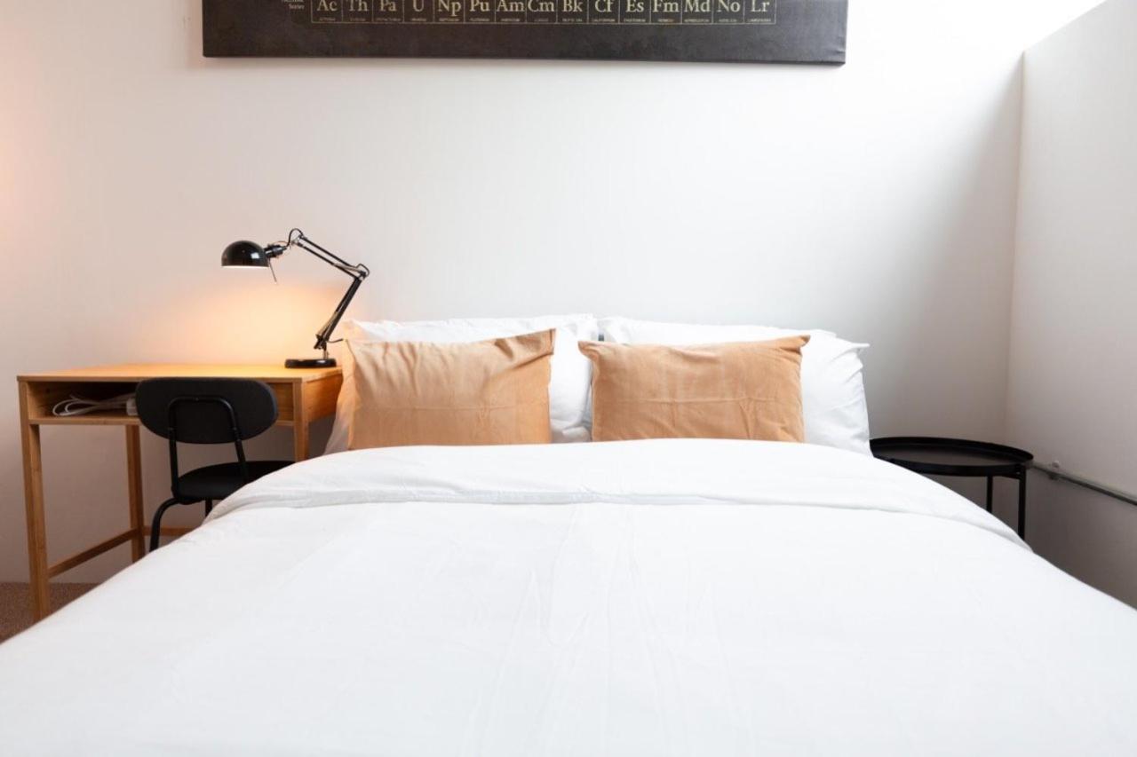 Stylish Comfort In London 芬奇利 外观 照片